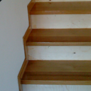 Κατασκευη πατημάτων σκάλας με διαμορφωμένα πλαίσια για επένδυση με πλακάκι